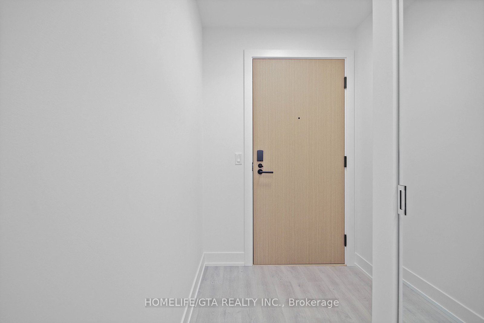 25 Cordova Avenue 1704