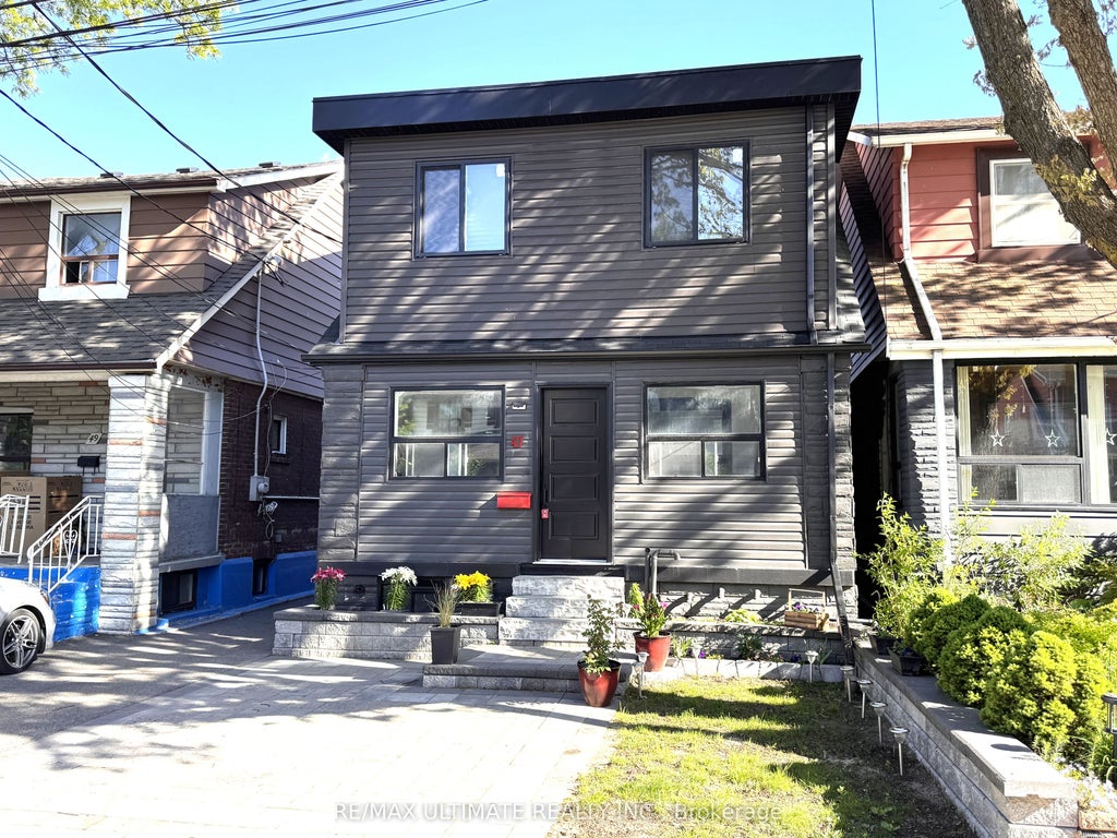 Photo of 47 Mahoney Avenue, Toronto, ON M6M 2H5 (MLS # W13242984)