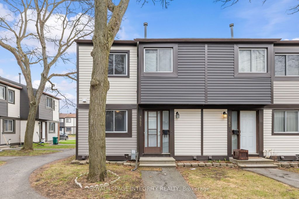 Photo of 3565 Aladdin Lane, Blossom Park - Airport and Area, ON K1T 1E1 (MLS # X13022564)