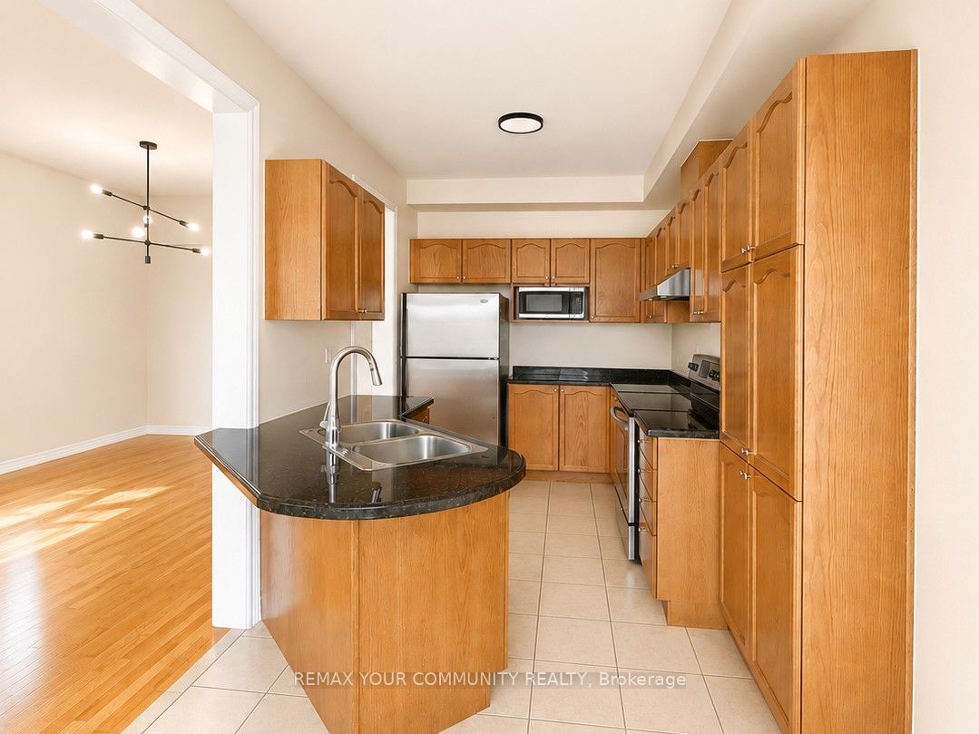 75 Gauguin Avenue