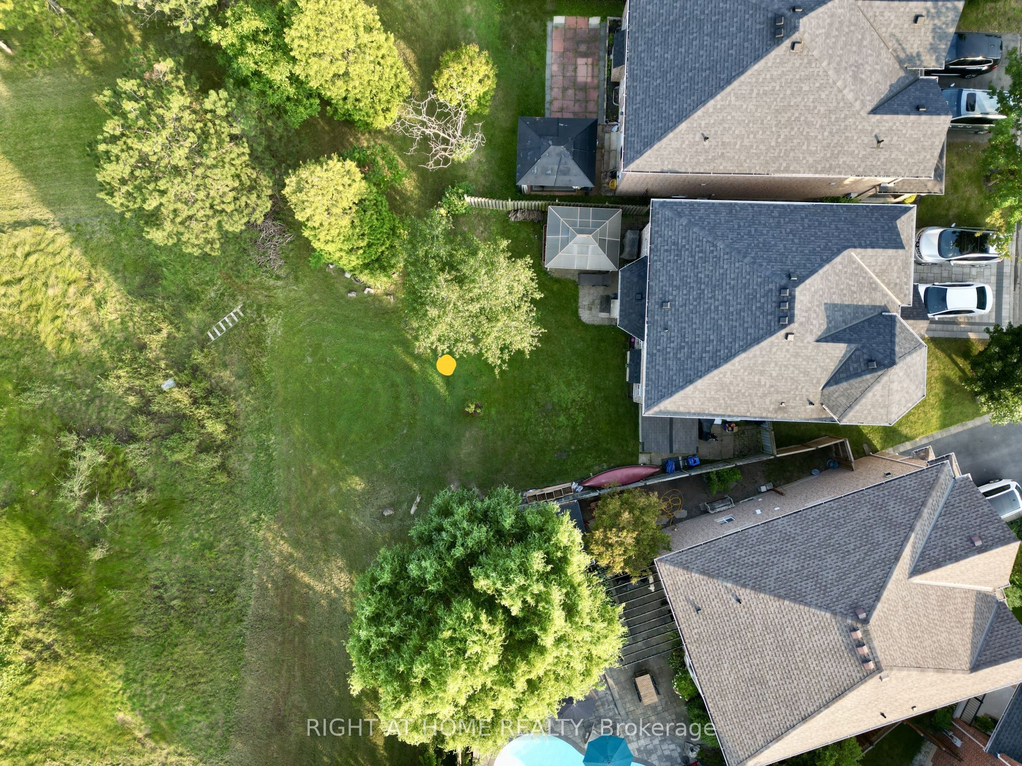 2267 Empire Crescent