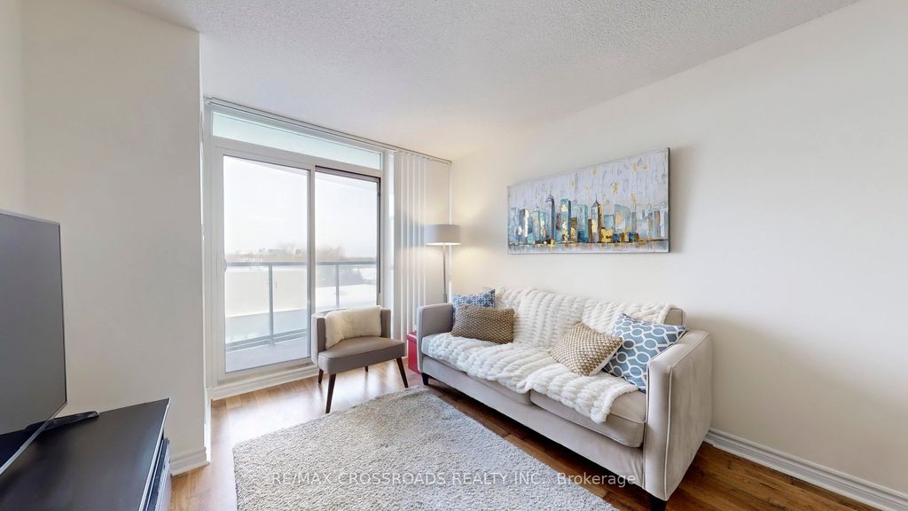 Photo of 35 Hollywood Avenue #702, Toronto, ON M2N 0A9 (MLS # C12728222)