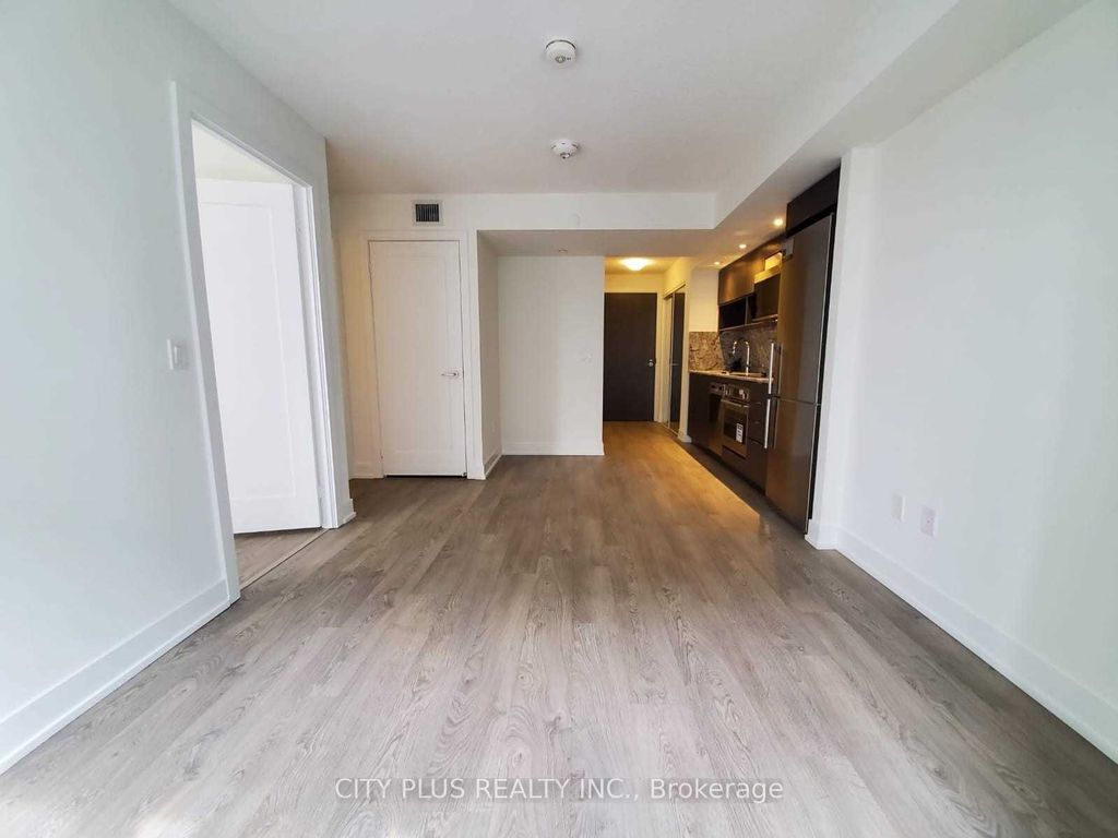Photo of 9 Mabelle Avenue #1815, Toronto, ON M9A 0E1 (MLS # W13110544)