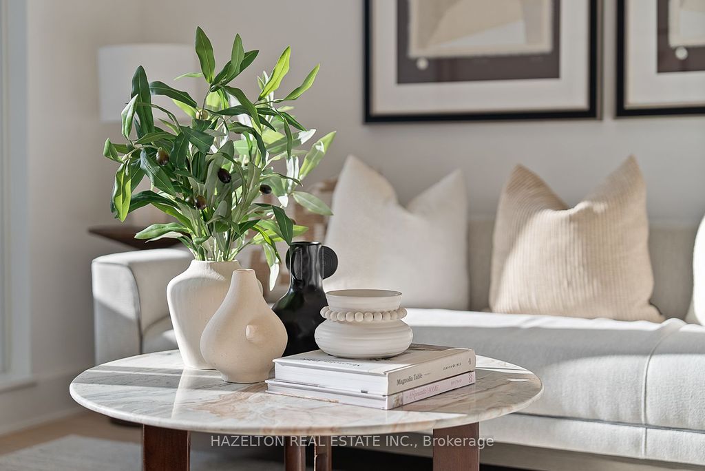 Photo of 128 Pears Avenue #302, Toronto, ON M5R 0A9 (MLS # C12734640)