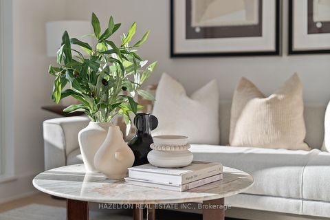 128 Pears Avenue 302 Toronto ON M5R 0A9