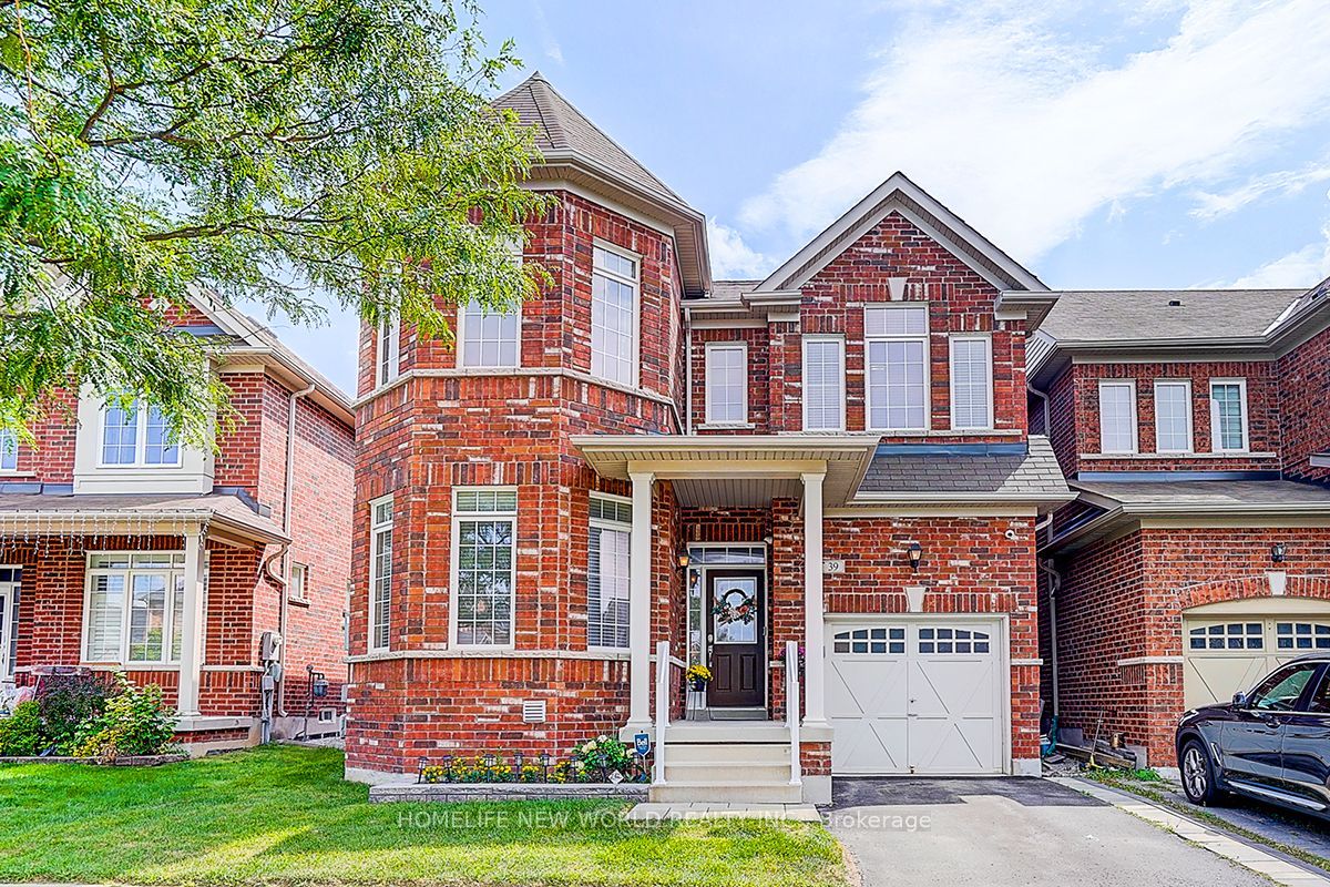 39 James Parrott Avenue