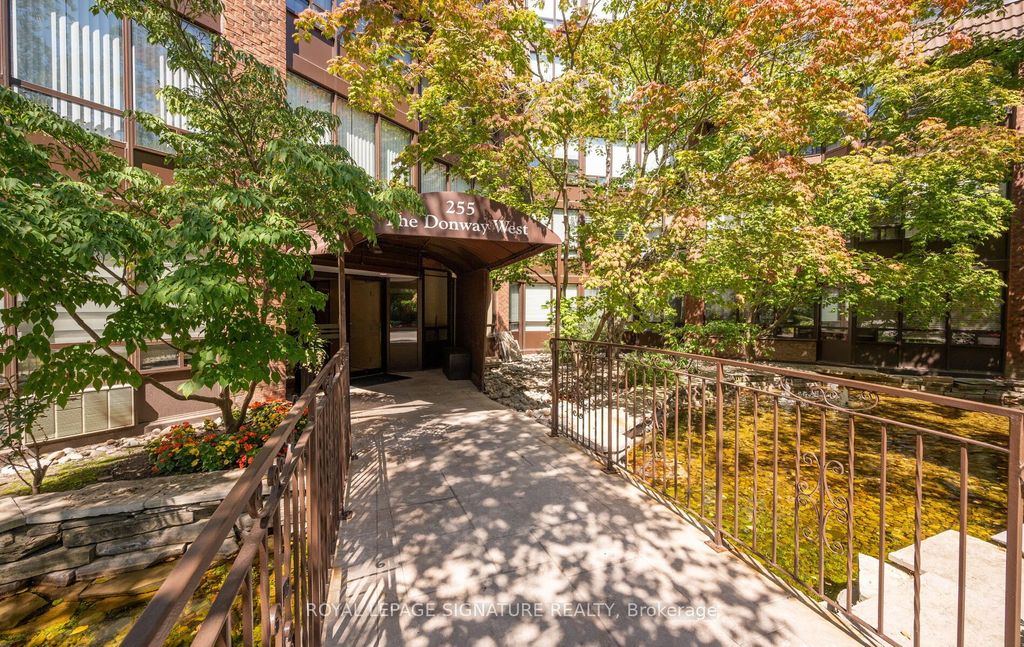 Photo of 255 The Donway N/A W #115, Toronto, ON M3B 3M3 (MLS # C12384621)