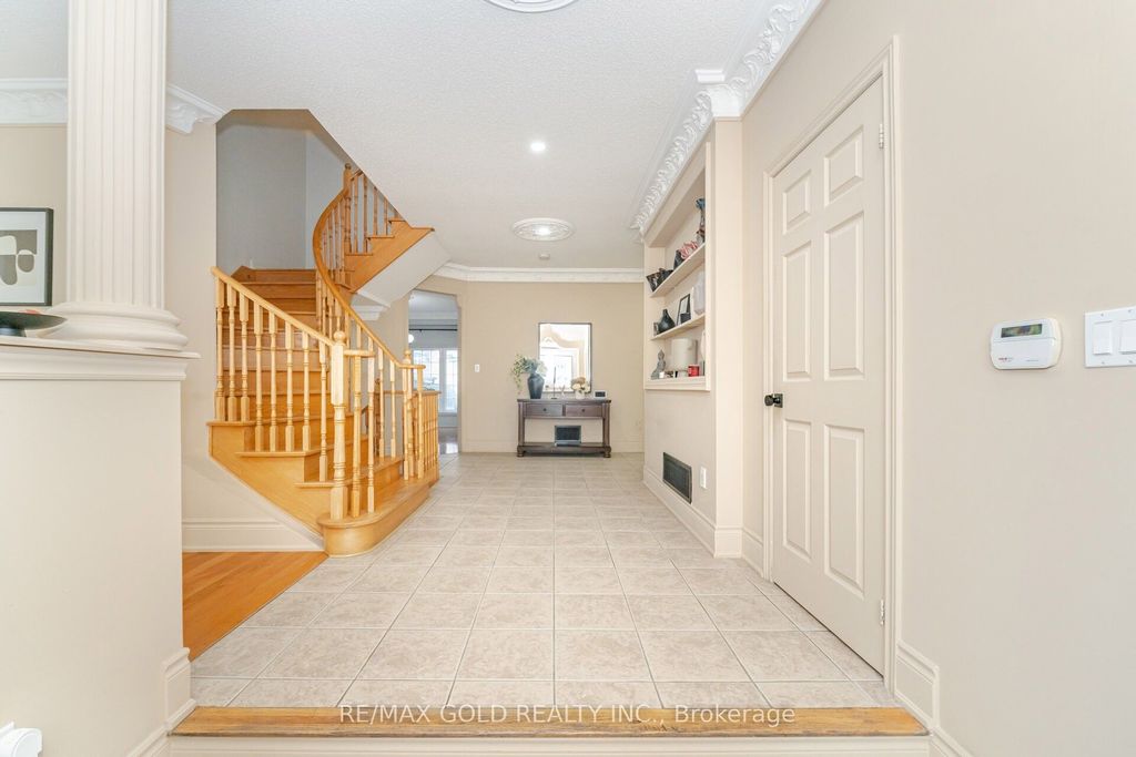 Photo of 41 Leparc Road, Brampton, ON L6P 2W8 (MLS # W12457058)