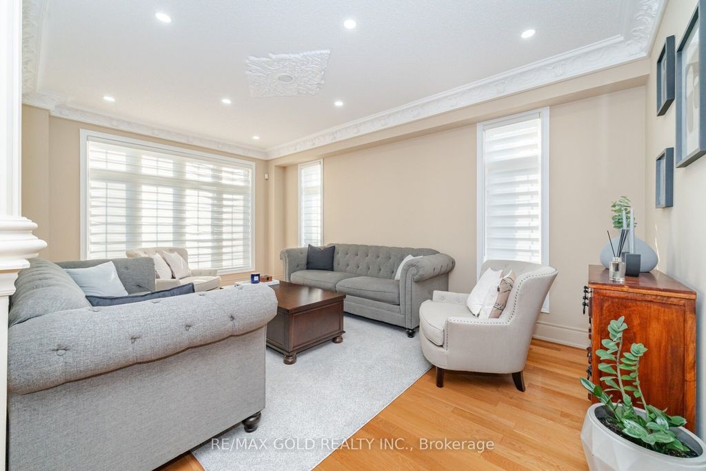 Photo of 41 Leparc Road, Brampton, ON L6P 2W8 (MLS # W12457058)