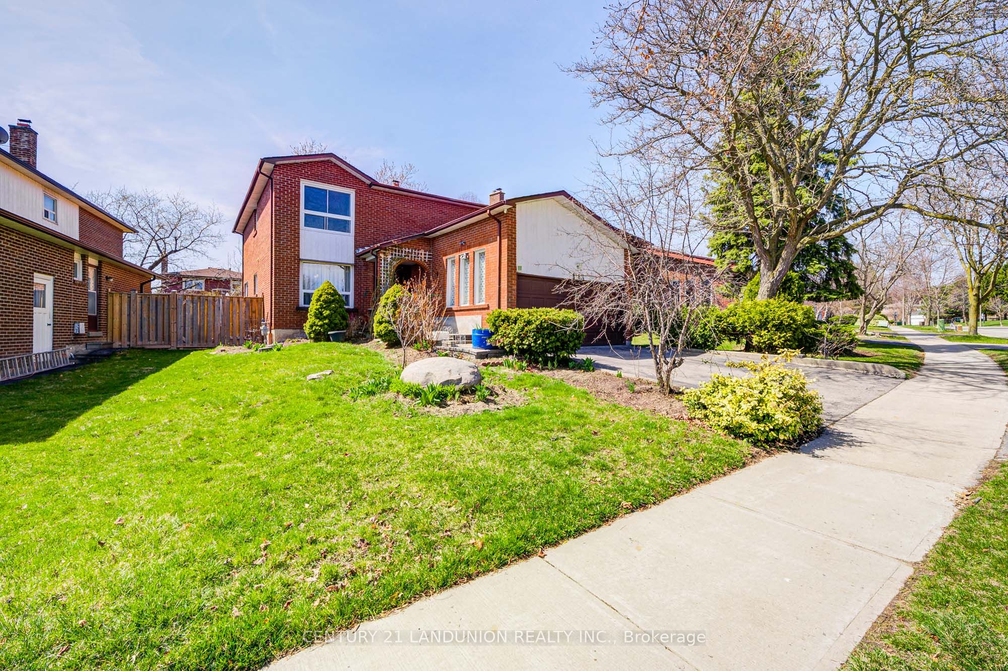 183 Willowbrook Road