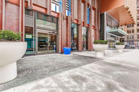 28 Widmer Street 3625 Toronto ON M5V 0T2