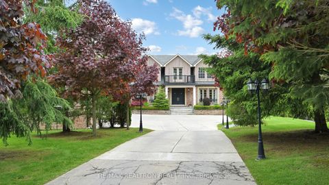 2 Country Heights Drive Richmond Hill ON L4E 3M8