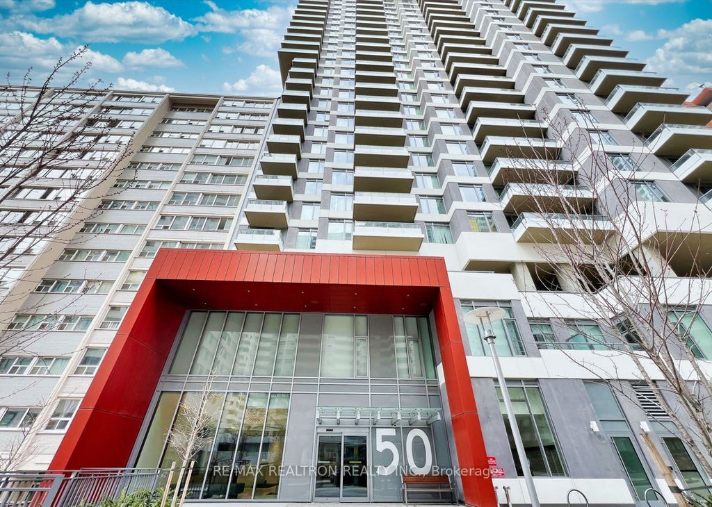 Photo of 20 Dunfield Avenue #2120, Toronto, ON M4S 0E4 (MLS # C13447928)