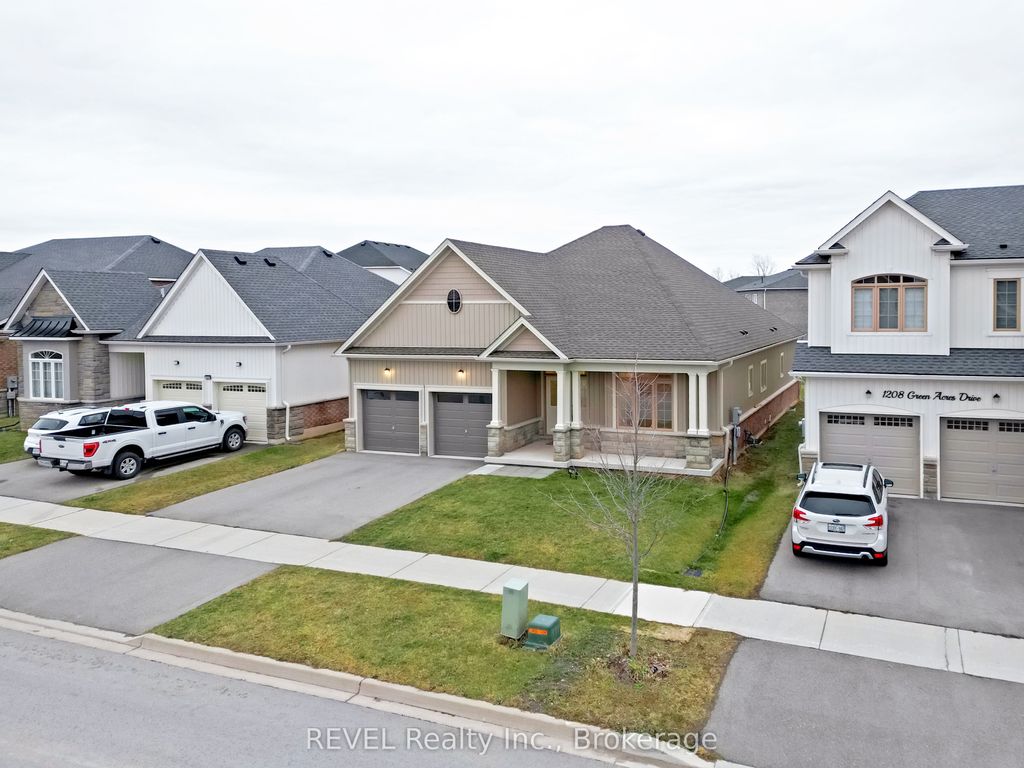 Photo of 1214 Green Acres Drive, Fort Erie, ON L2A 5P2 (MLS # X12694050)