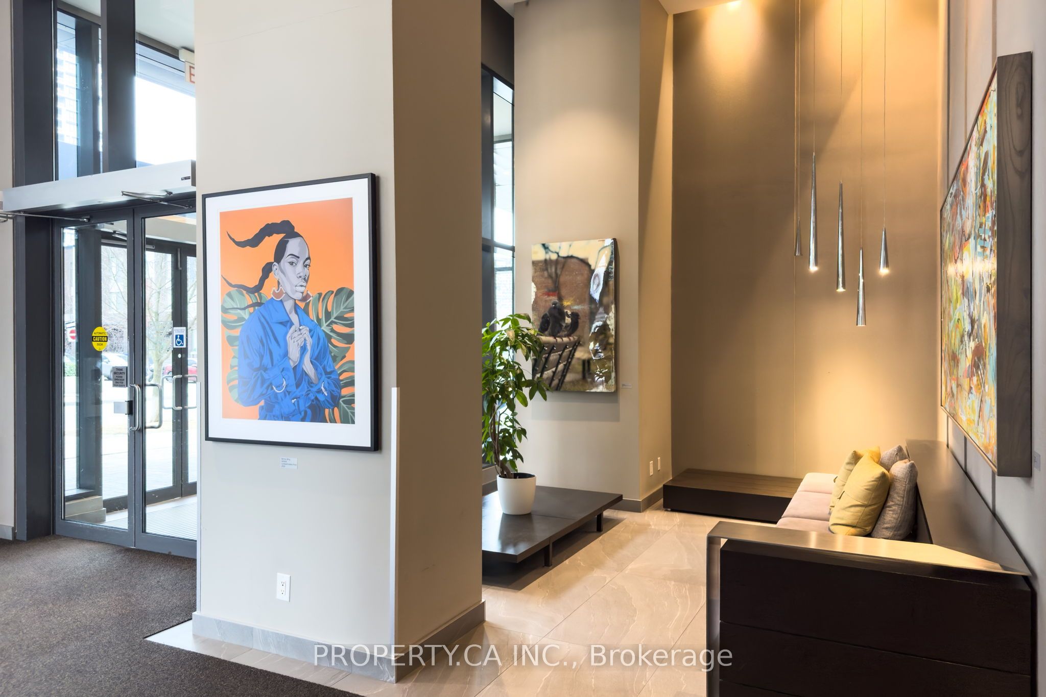 170 Sumach Street 2213