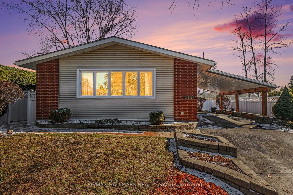 Photo of 2354 Furby Avenue, Elmvale Acres and Area, ON K1G 1E3 (MLS # X12974568)