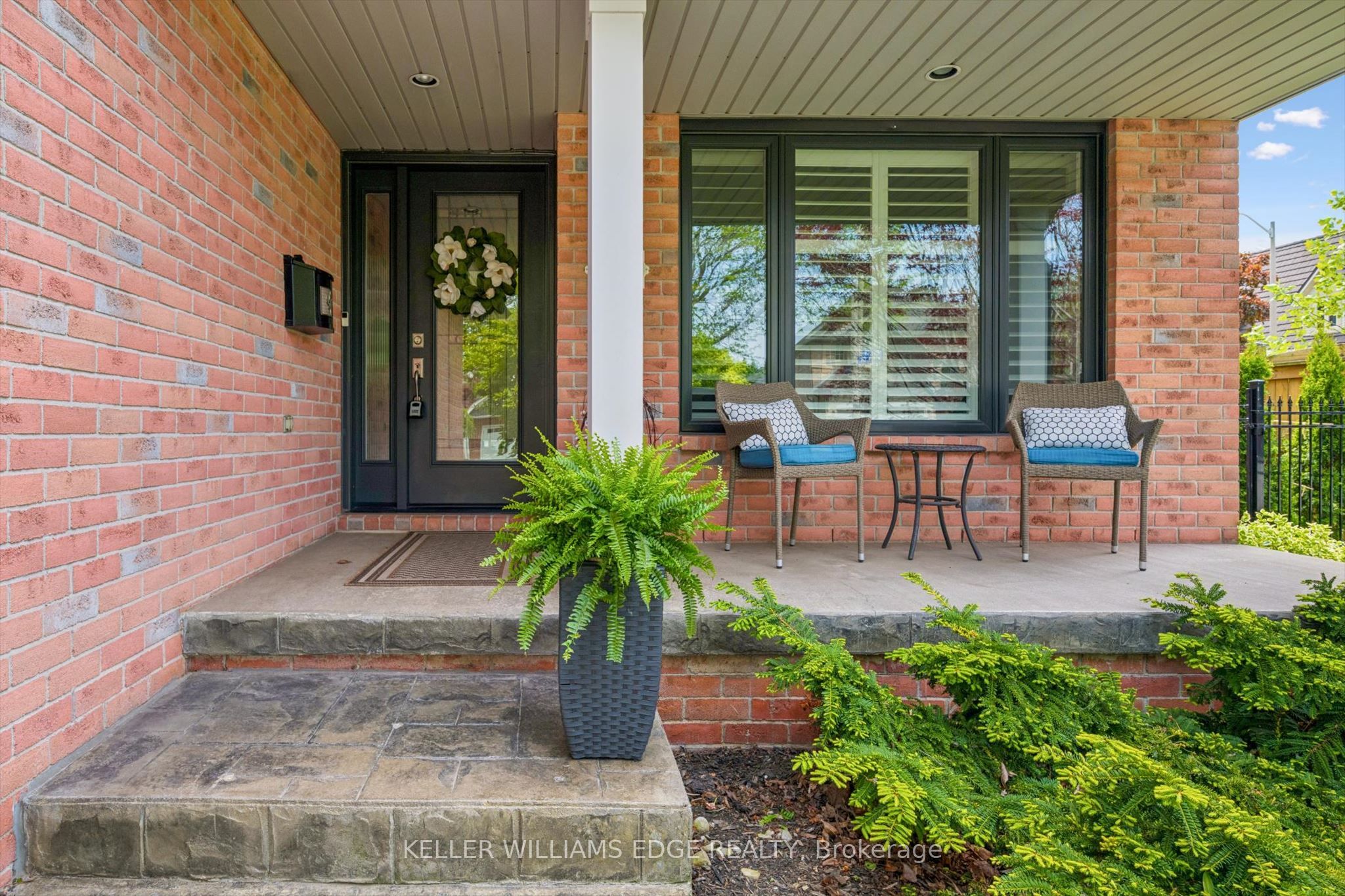 2124 Kevin Crescent