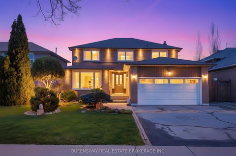 223 River Oaks Boulevard W Oakville ON L6H 3V2