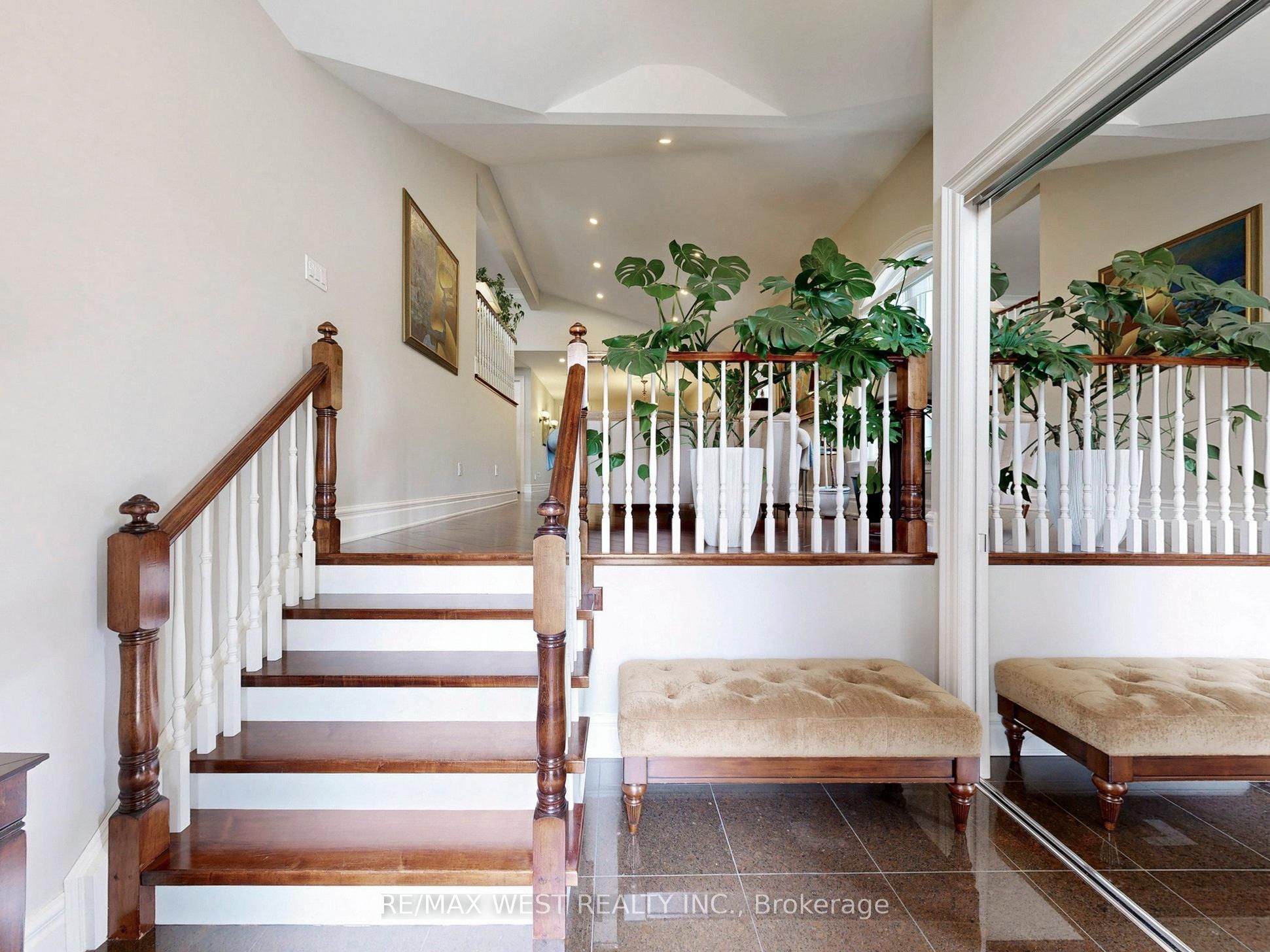 76 Petticoat Road