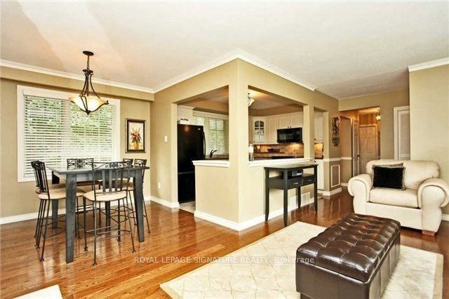 1207 Wood Place