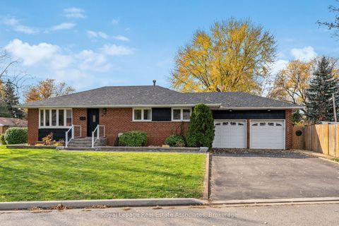 20 Suburban Drive Mississauga ON L5N 1G5