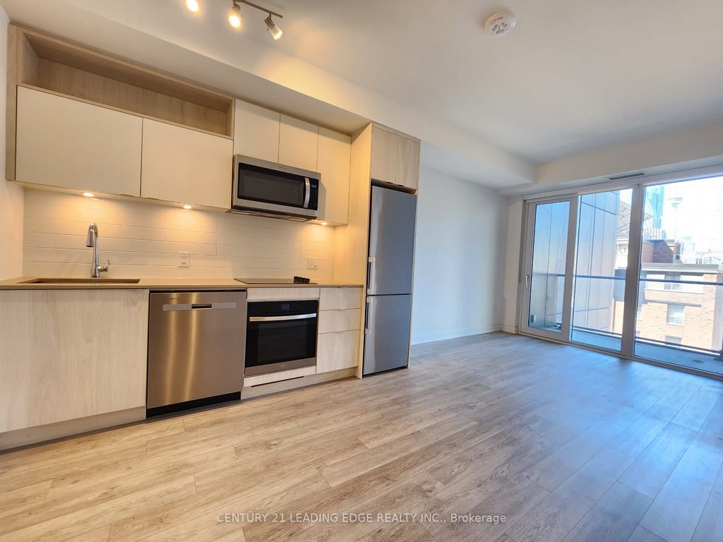 Photo of 135 Lower Sherbourne Street #565, Toronto, ON M5A 1Y4 (MLS # C13645454)