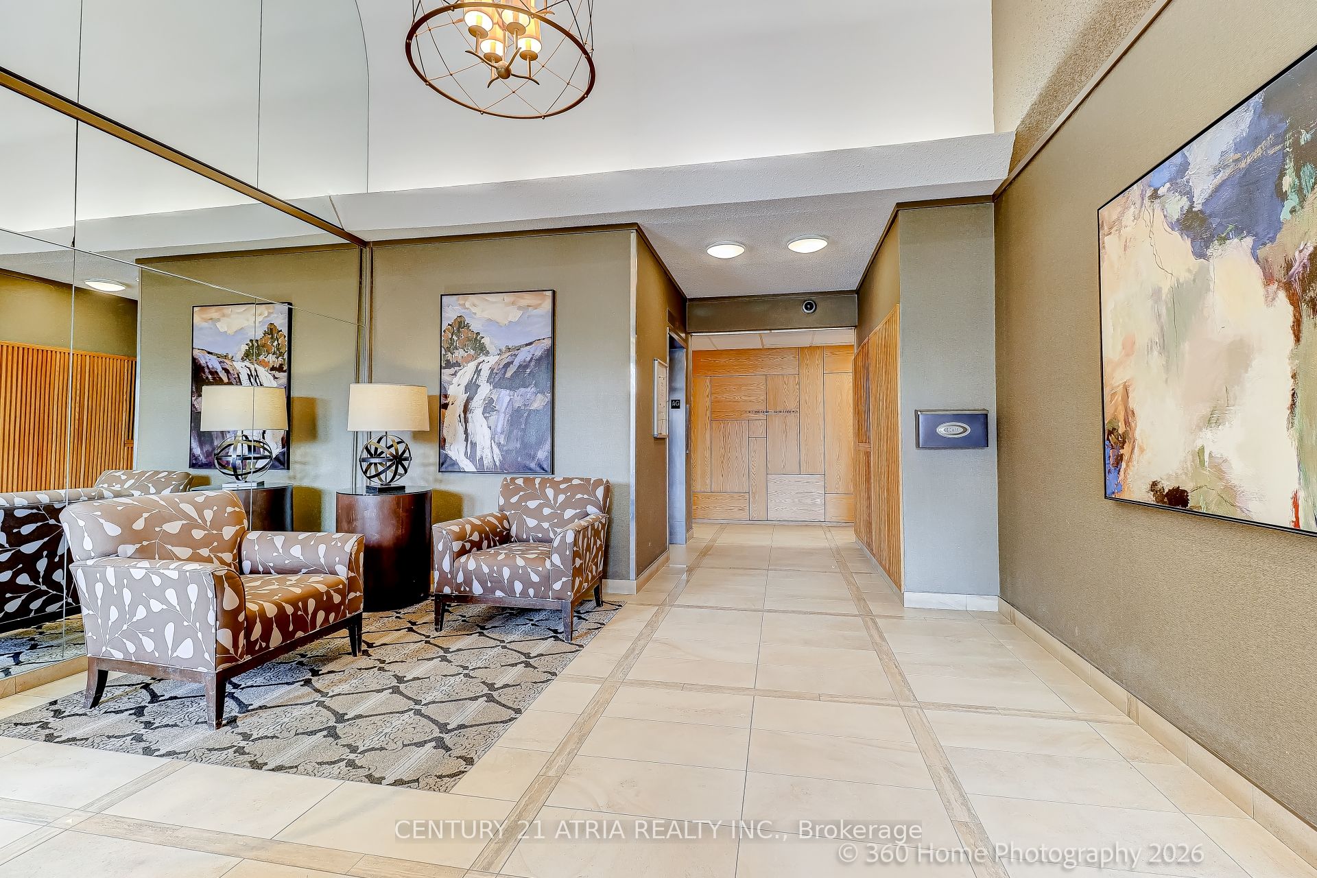 20 Fashion Roseway Row 513