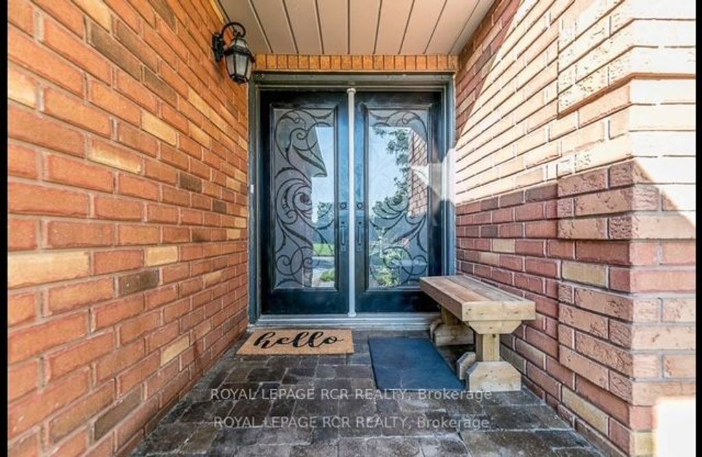 Photo of 22 Coburn Crescent, New Tecumseth, ON L0G 1A0 (MLS # N12395361)
