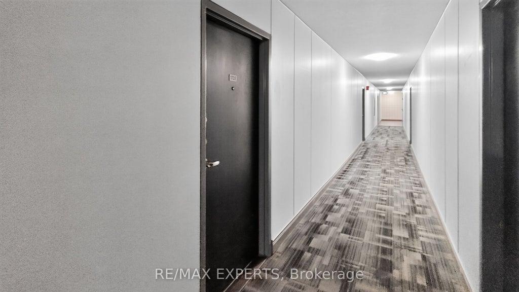 Photo of 390 Dixon Road #1703, Toronto, ON M9R 1T4 (MLS # W13752172)