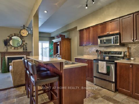 2422 Shadow Court