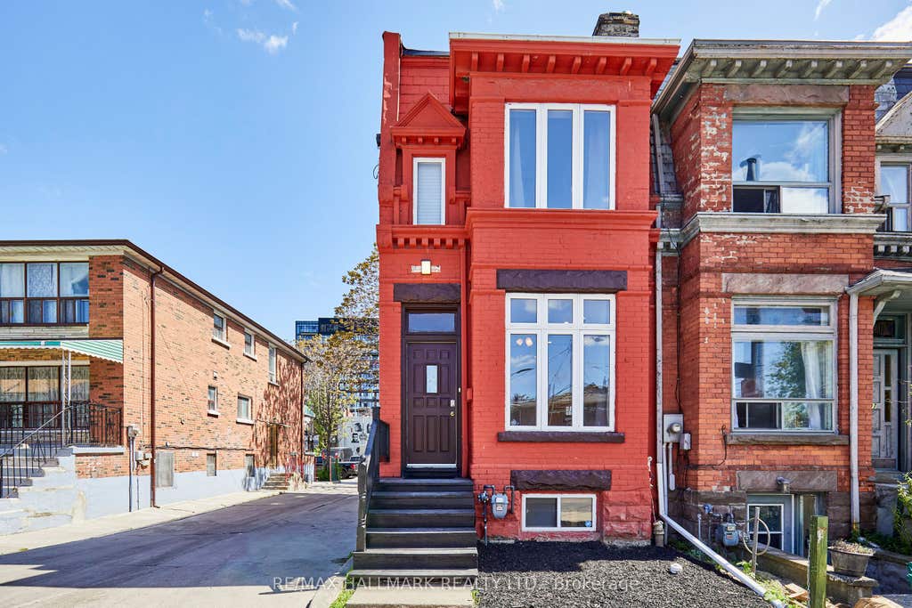 Photo of 95 Wolseley Street, Toronto, ON M5T 1A4 (MLS # C13536492)