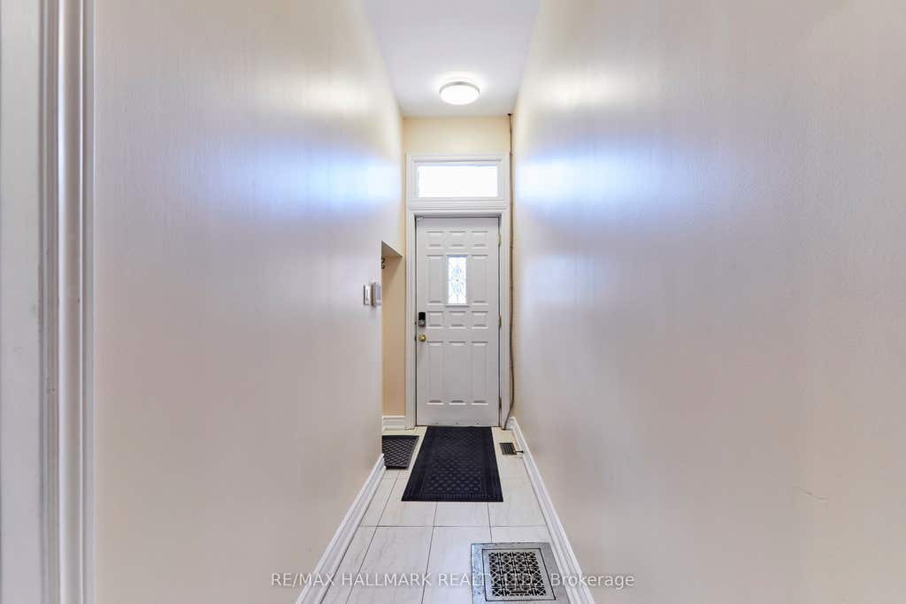 Photo of 95 Wolseley Street, Toronto, ON M5T 1A4 (MLS # C13536492)