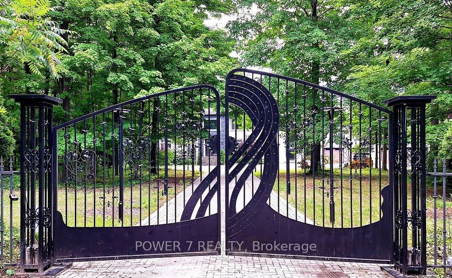 4448 Jesse Thomson Road