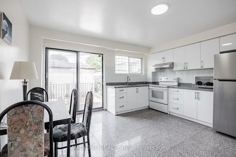 144 Wolseley Street 2B Toronto ON M6J 3R4