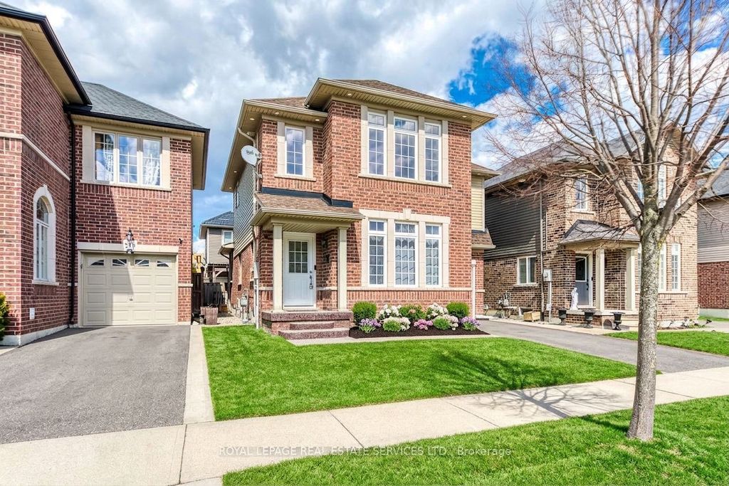 Photo of 206 Brigadoon Drive, Hamilton, ON L9C 0B5 (MLS # X12956946)