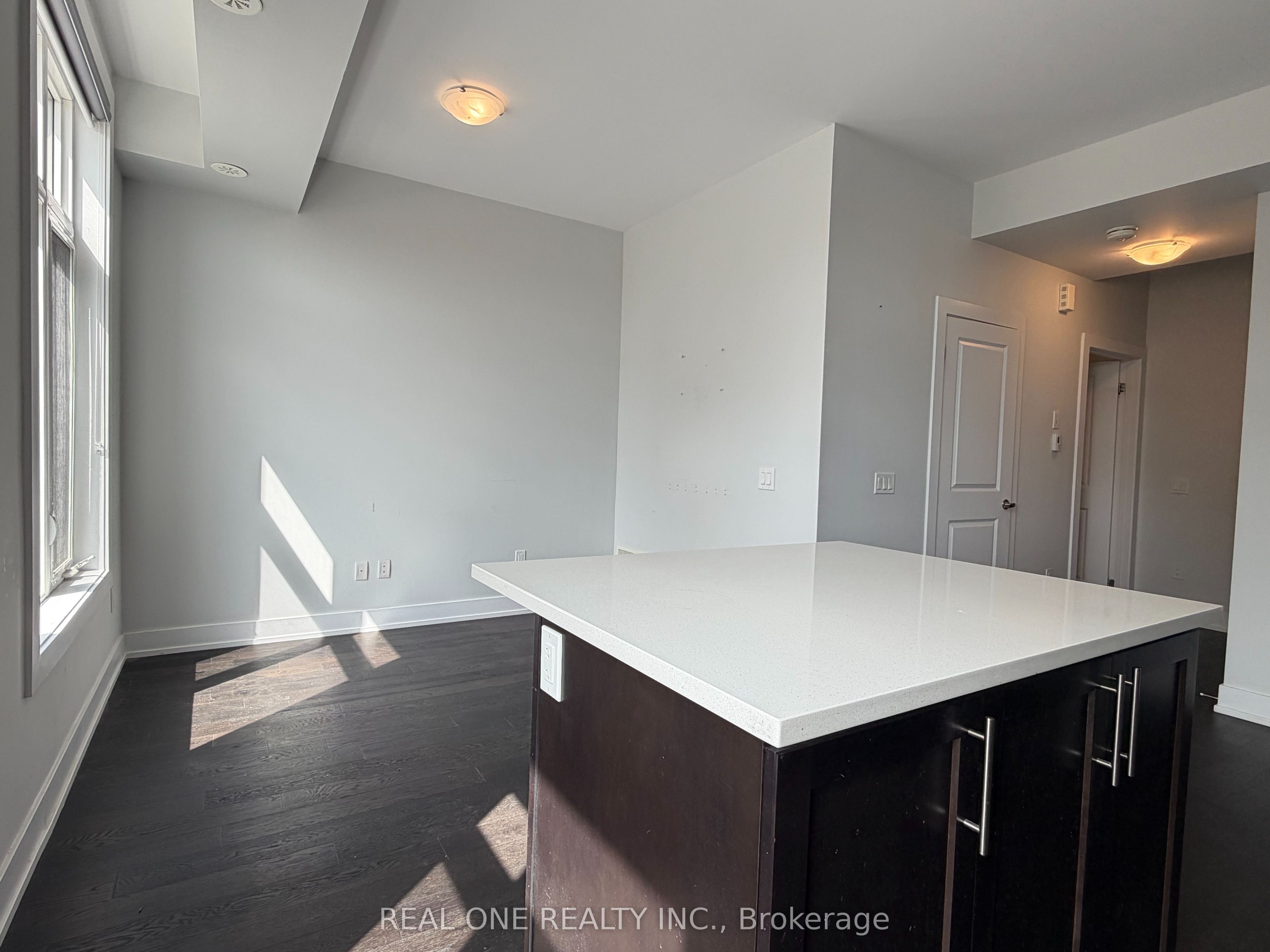 9560 Islington Avenue 207