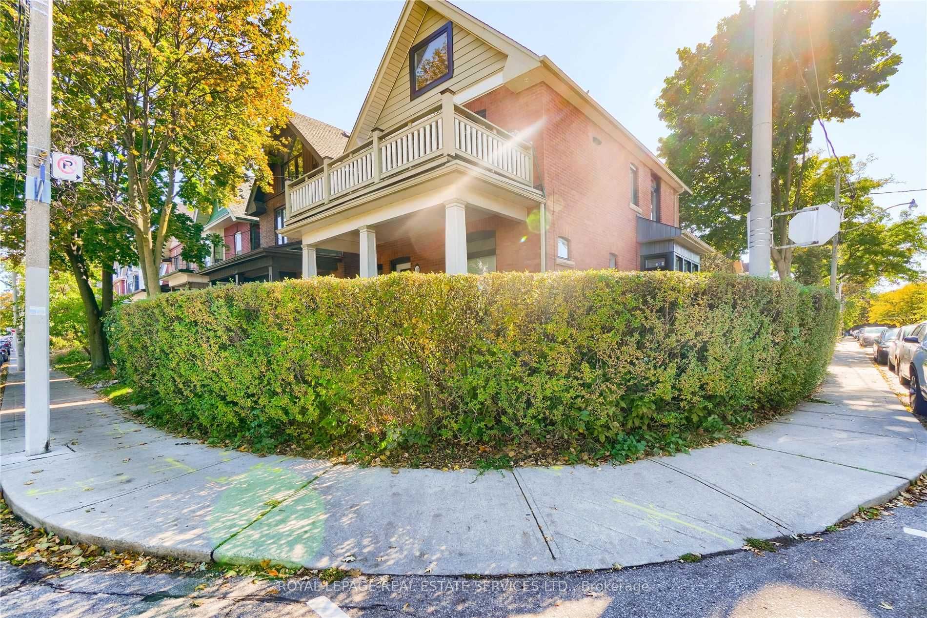 117 St Johns Road Lower