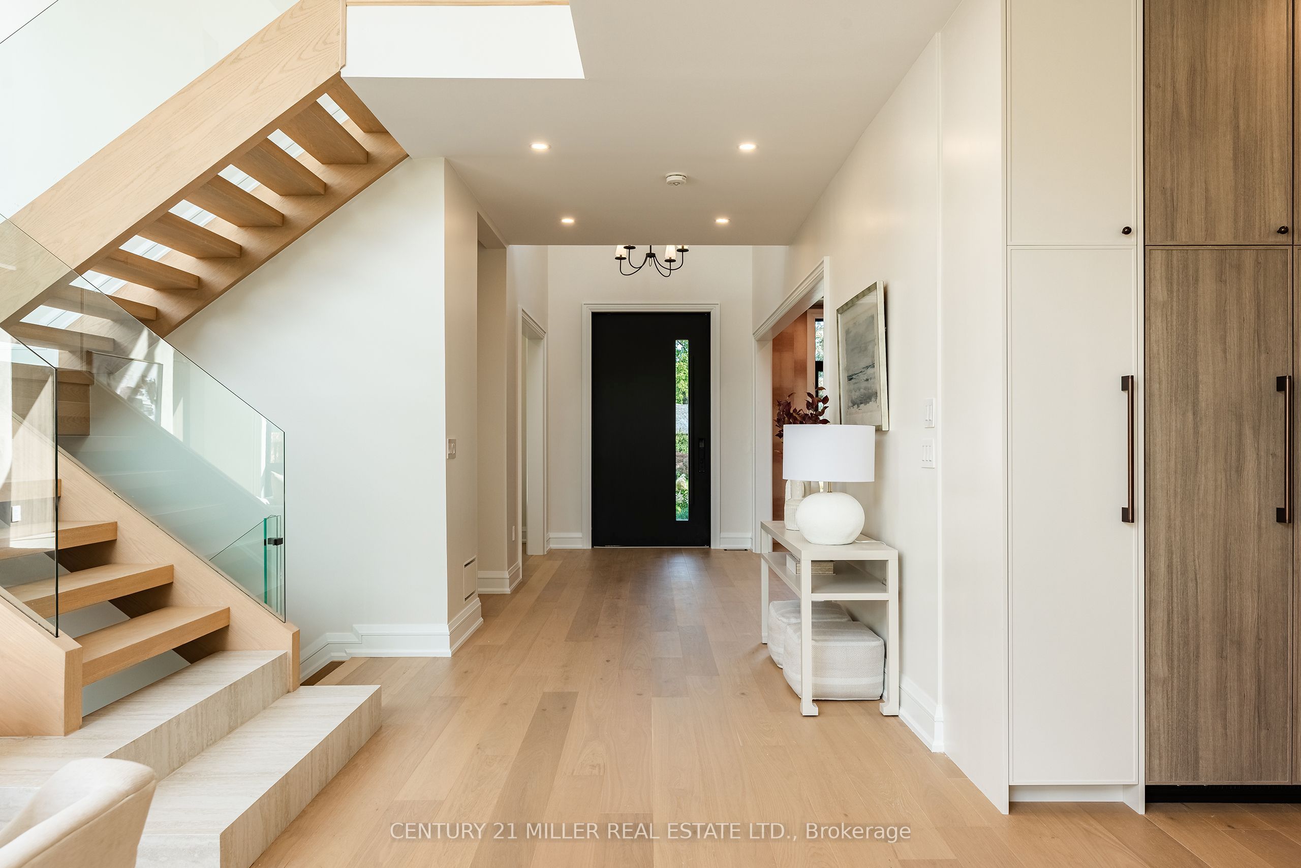 61 Highland Road