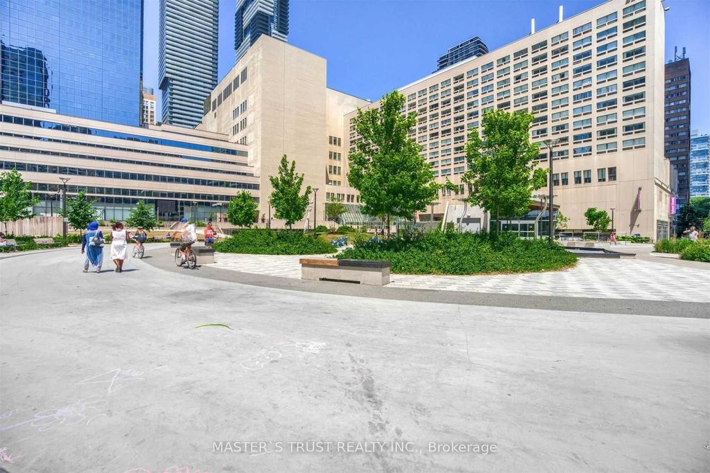 Photo of 386 Yonge Street #5504, Toronto, ON M5B 0A5 (MLS # C12339830)