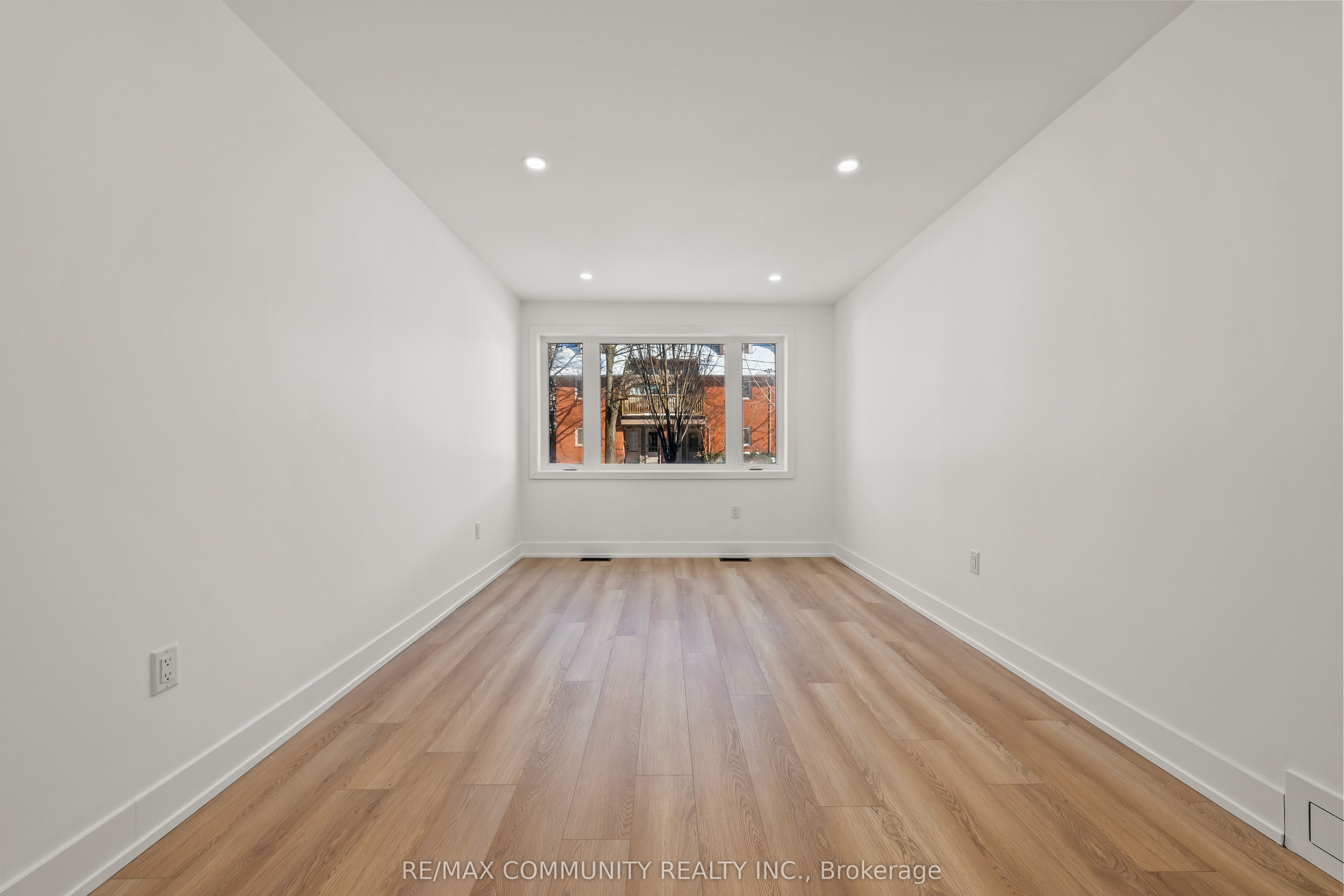 340 Albany Avenue