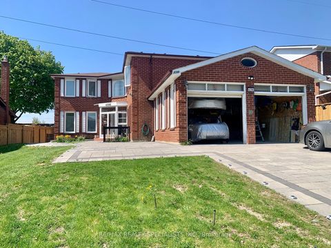 4296 Claypine Rise Lower B Mississauga ON L4W 2G6