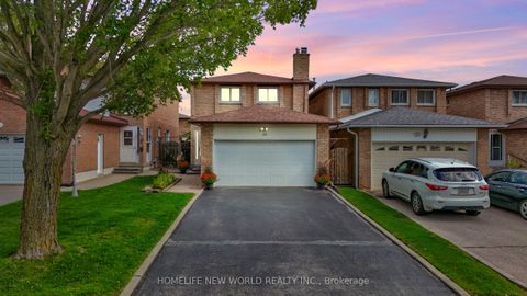 23 Avalon Road Markham ON L3R 3P2