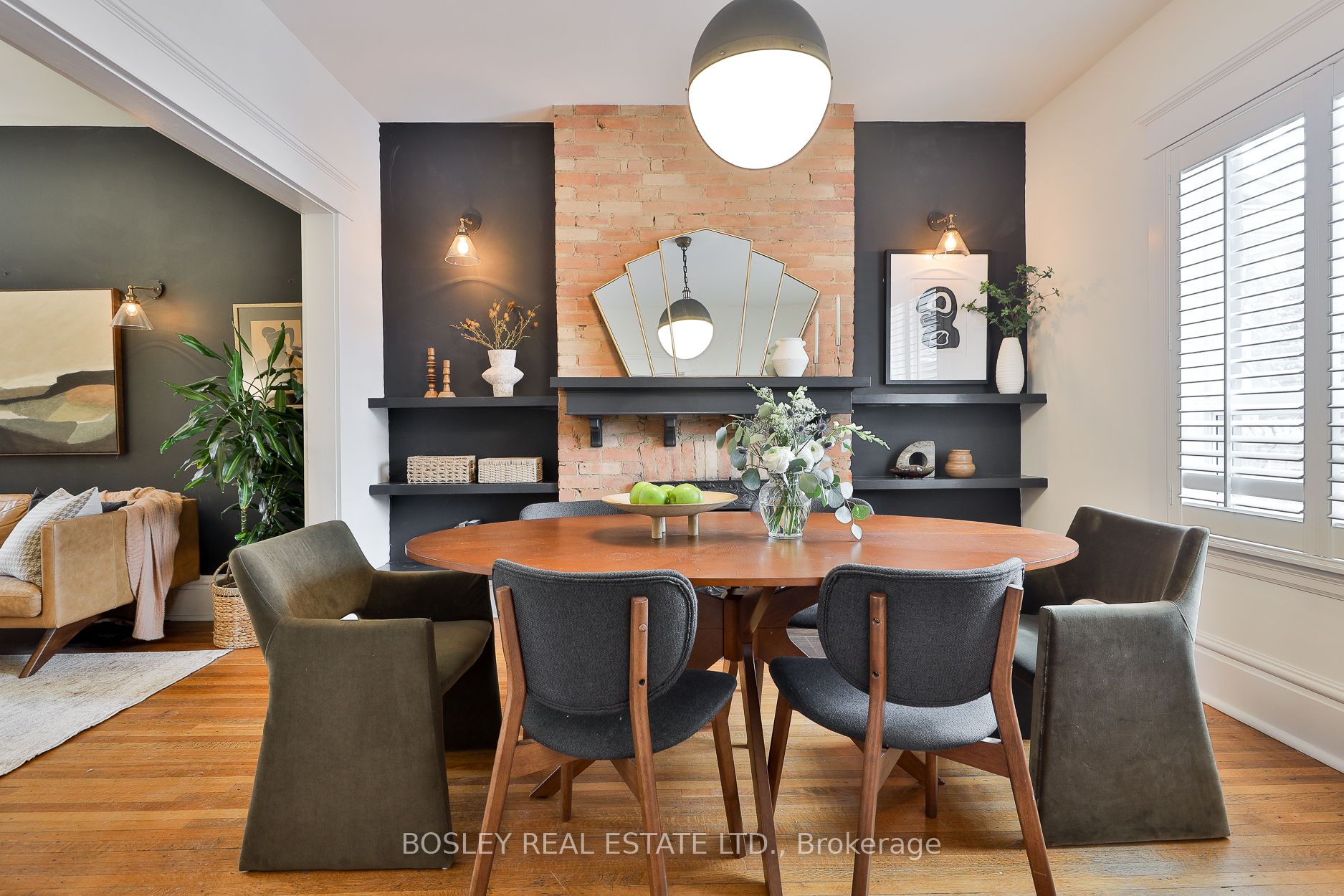 6 Westminster Avenue