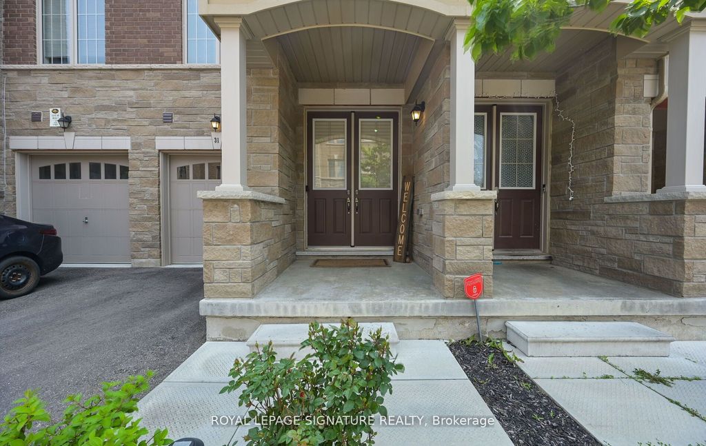 Photo of 31 Faye Street, Brampton, ON L6P 4M9 (MLS # W12653882)