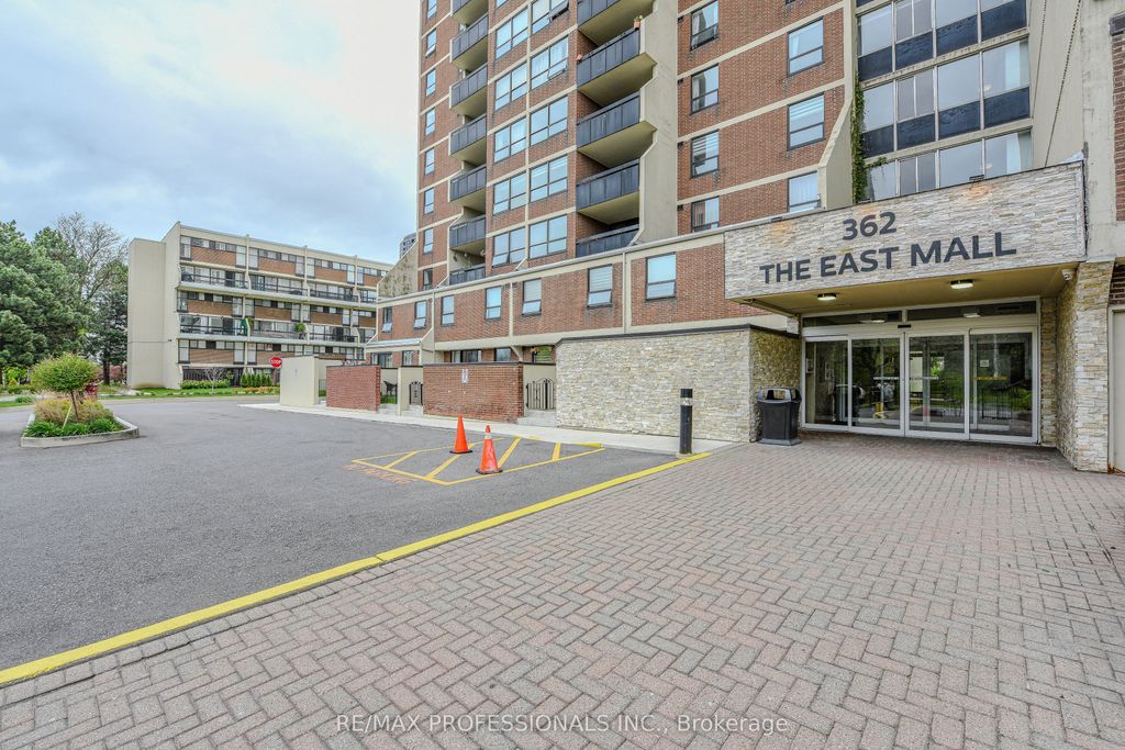 Photo of 362 The East Mall N/A #302, Toronto, ON M9B 6C4 (MLS # W12427743)