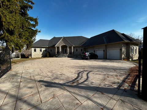 64 Hillside Avenue Basement Unit A Vaughan ON L4K 1X1