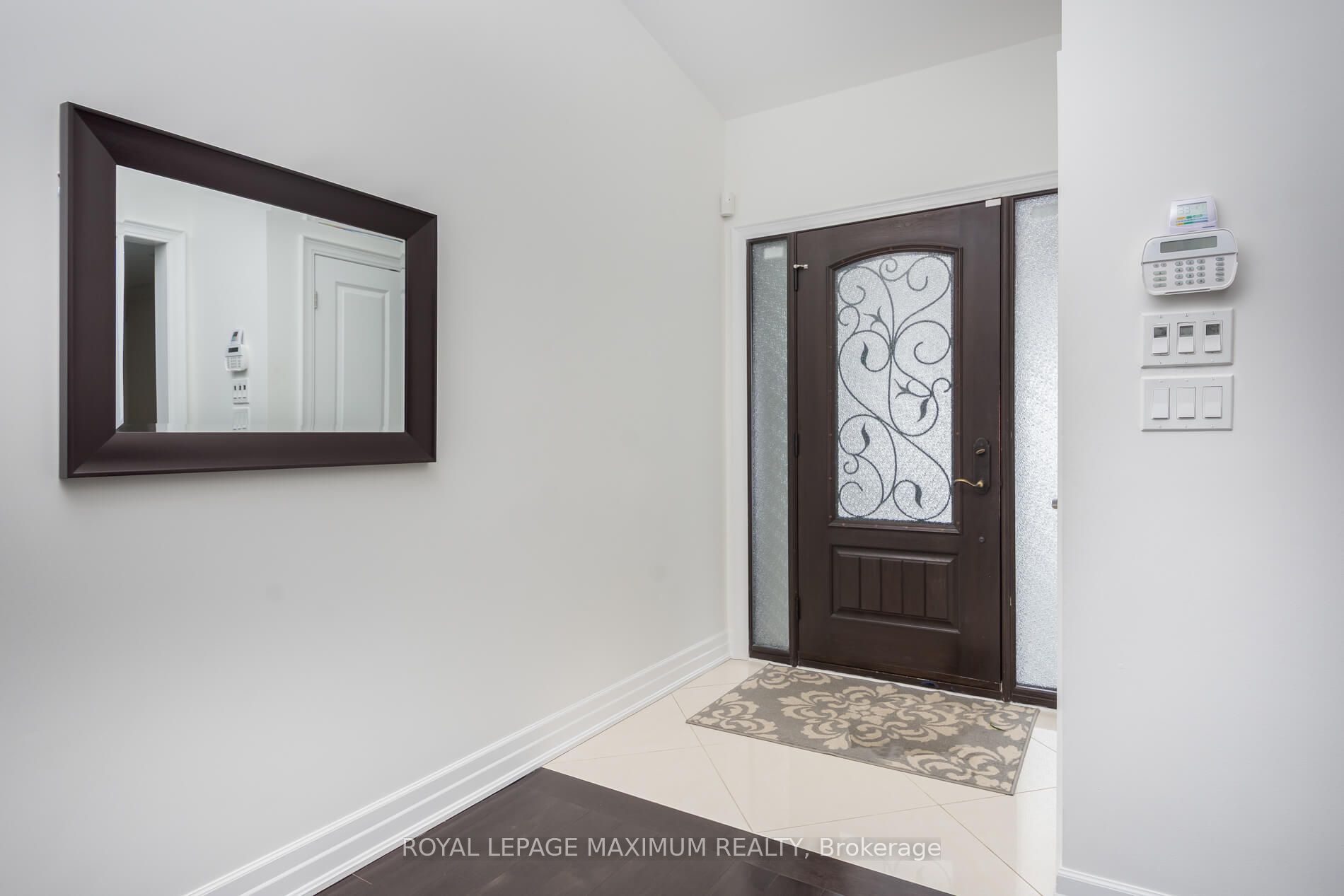 55 Ashmount Crescent