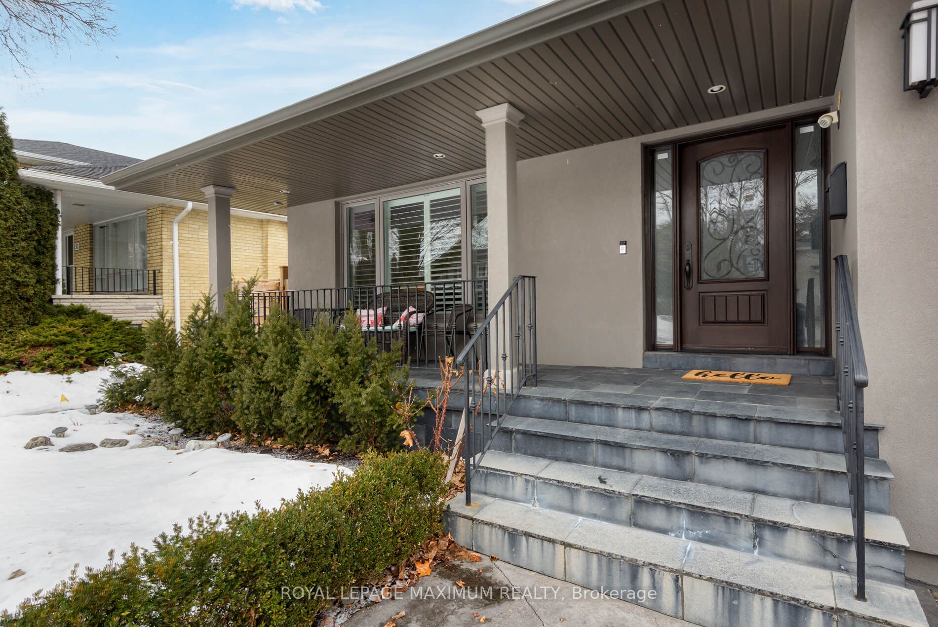 55 Ashmount Crescent