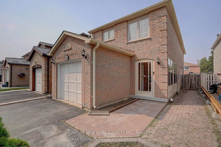 36 Chloe Crescent