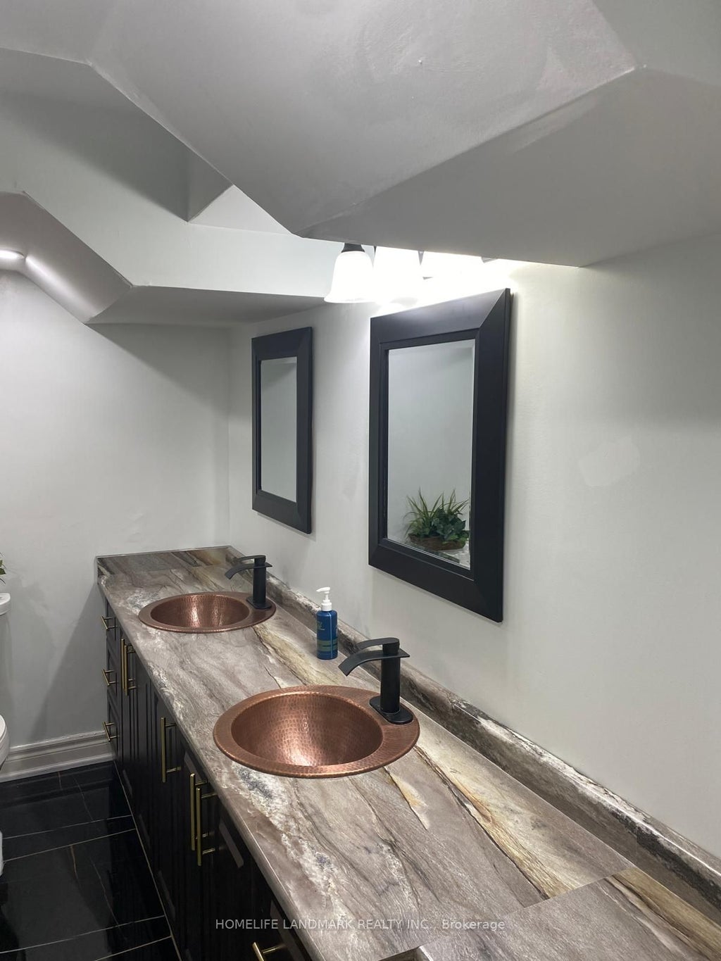 Photo of 37 Denim Drive, Brampton, ON L6P 2R3 (MLS # W13800692)